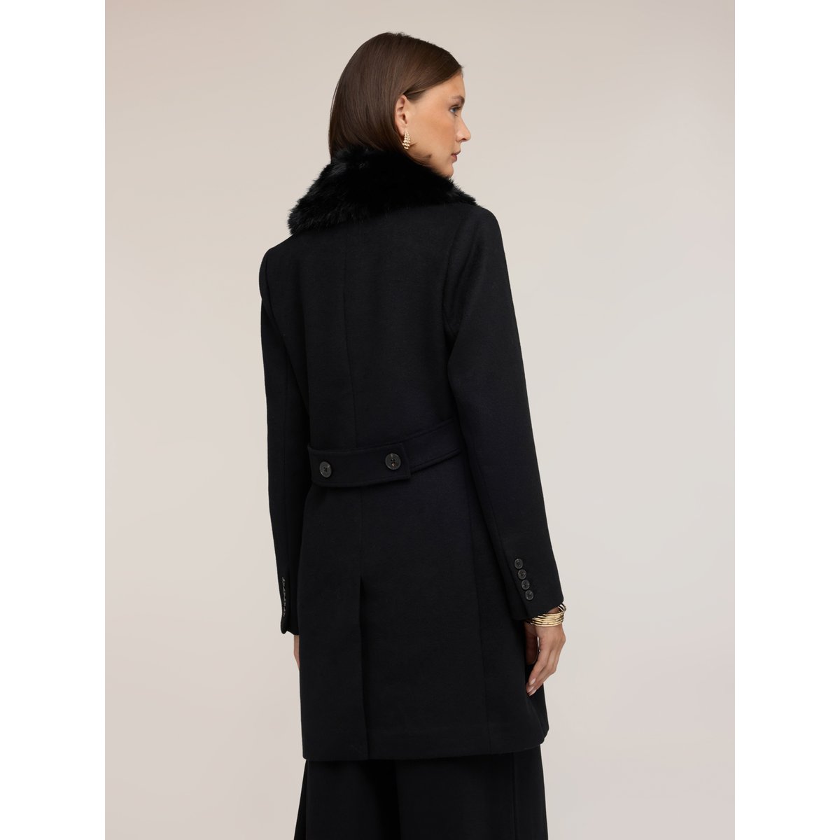 Manteau croisé simple boutonnage noir, MOTIVI