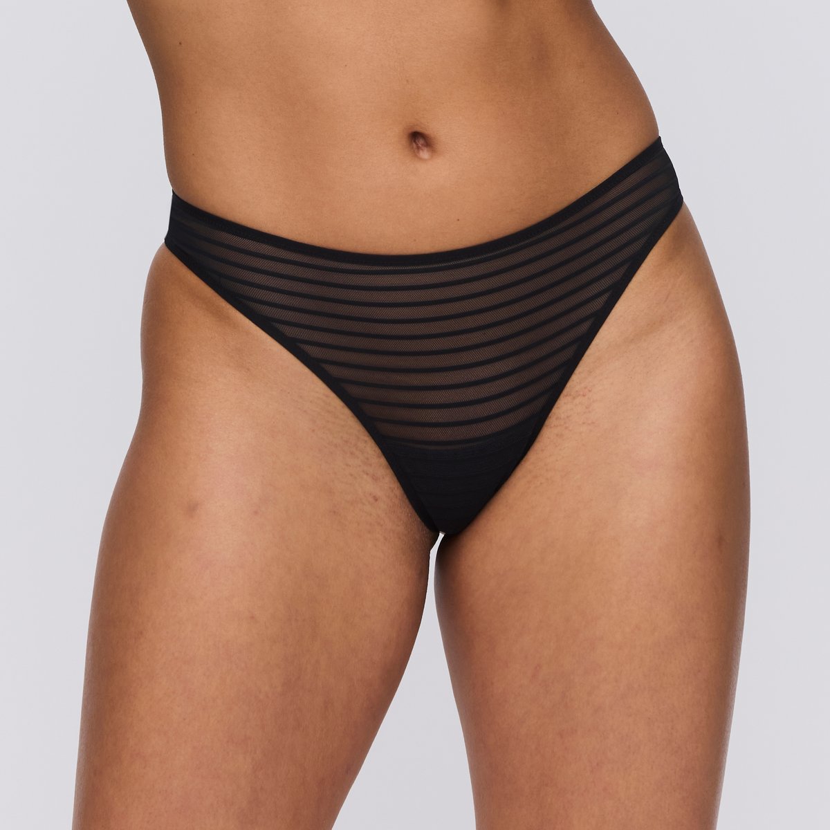 String BASYL noir, MARIE JO