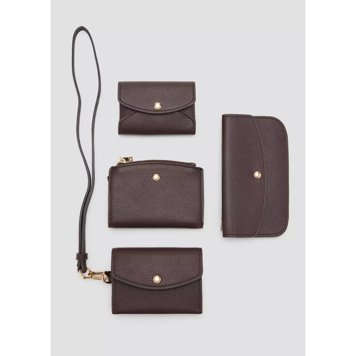 Porte-cartes à rabat avec bouton en forme de bijou chocolat, MANGO