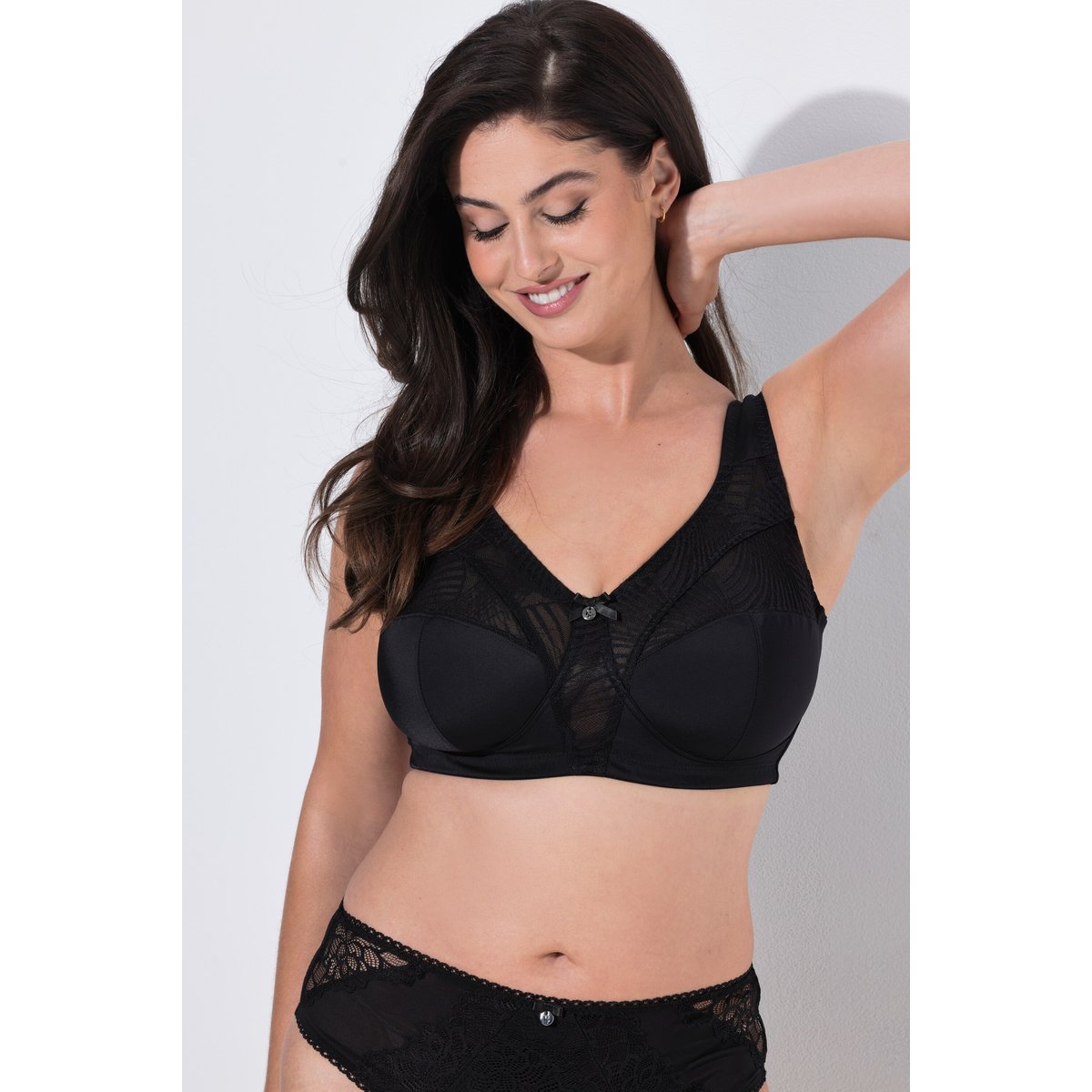 Soutien-gorge de maintien noir, ULLA POPKEN