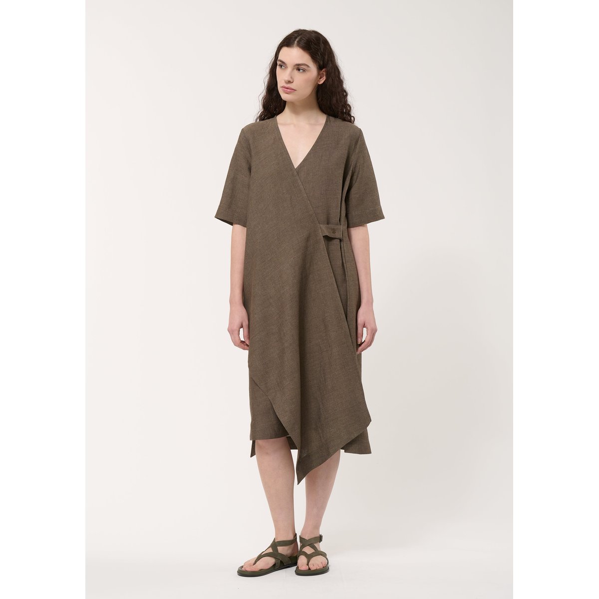 Robe portefeuille asymétrique moka, HUMILITY