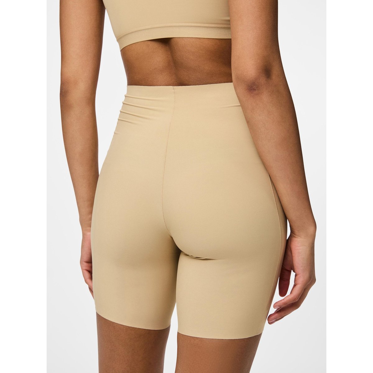 Cycliste black 1, PIECES