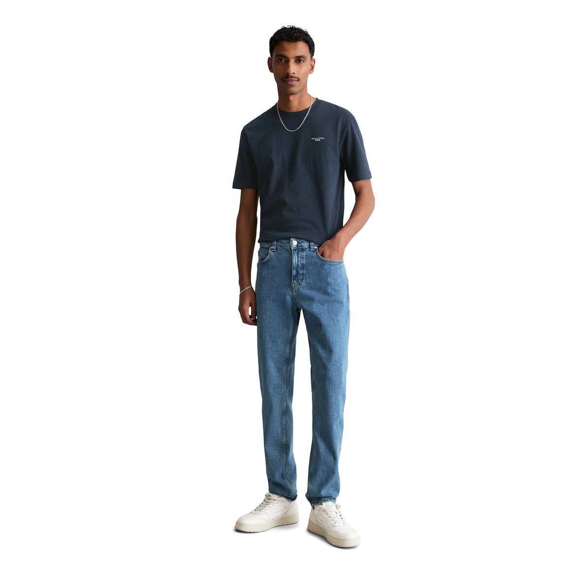 Jeans modèle Aric tapered en coton bio mélangé bleu moyen, MARC O’POLO DENIM