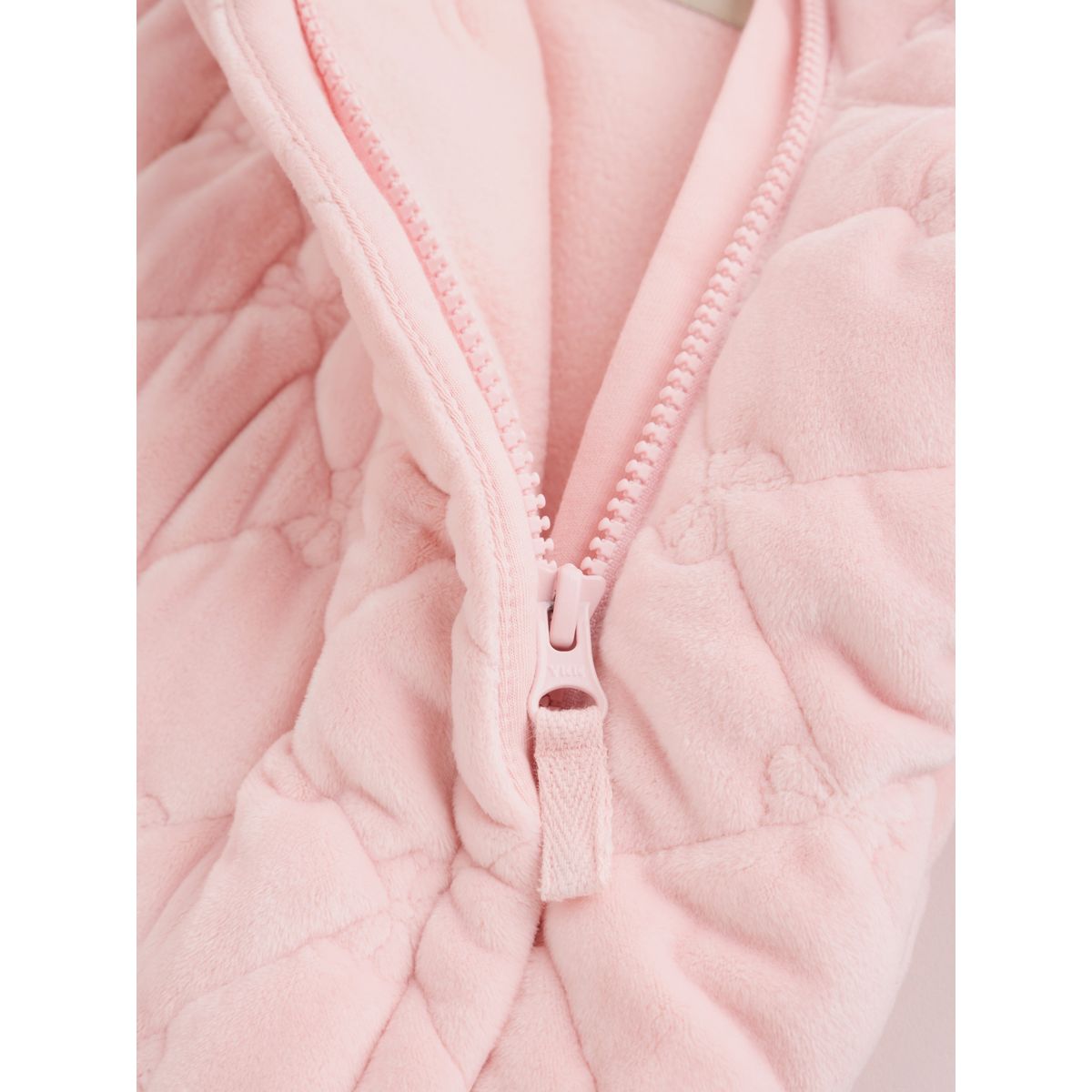 Combinaison intégrale bébé matelassée fermeture éclair en velours rose, NEXT