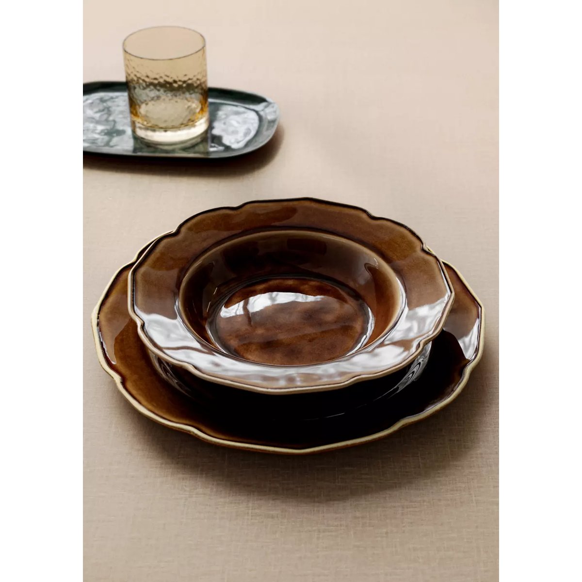 Assiette creuse grès vagues marron moyen, MANGO HOME