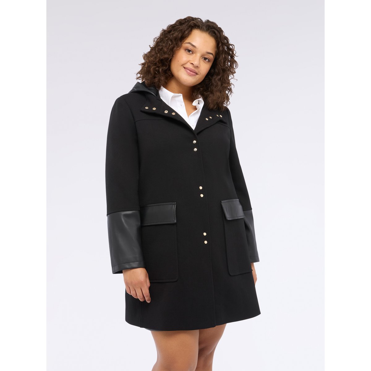 Manteau avec détails en tissu brillant noir, FIORELLA RUBINO
