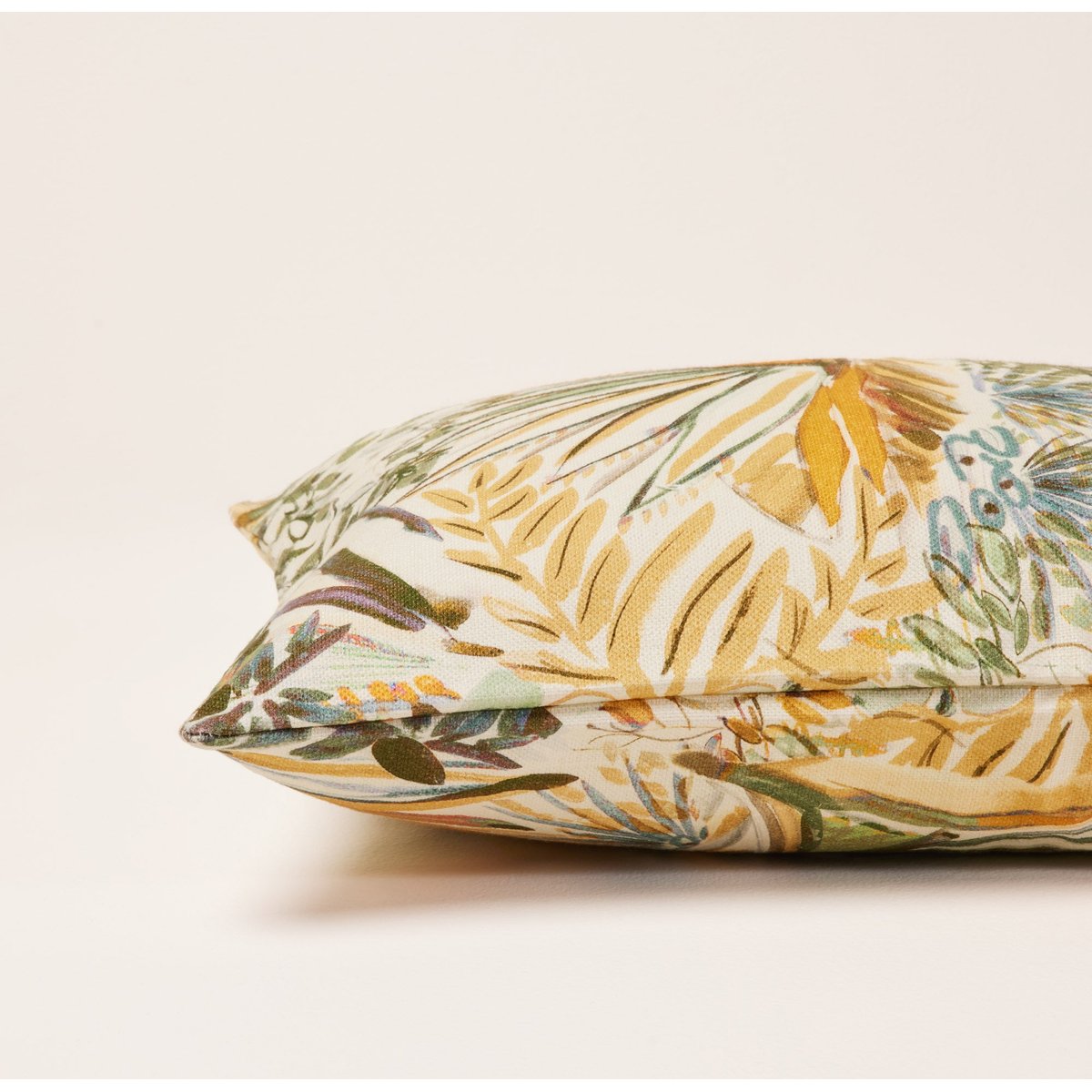 housse de coussin en Toile imprimée labellisé OEKO-TEX AQUARELA ivoire et pastel, MADURA
