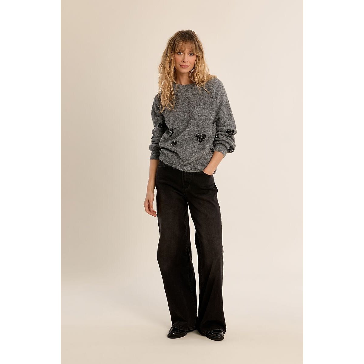 Crew Neck Jumper with Heart Detailing grey, MOLLY BRACKEN