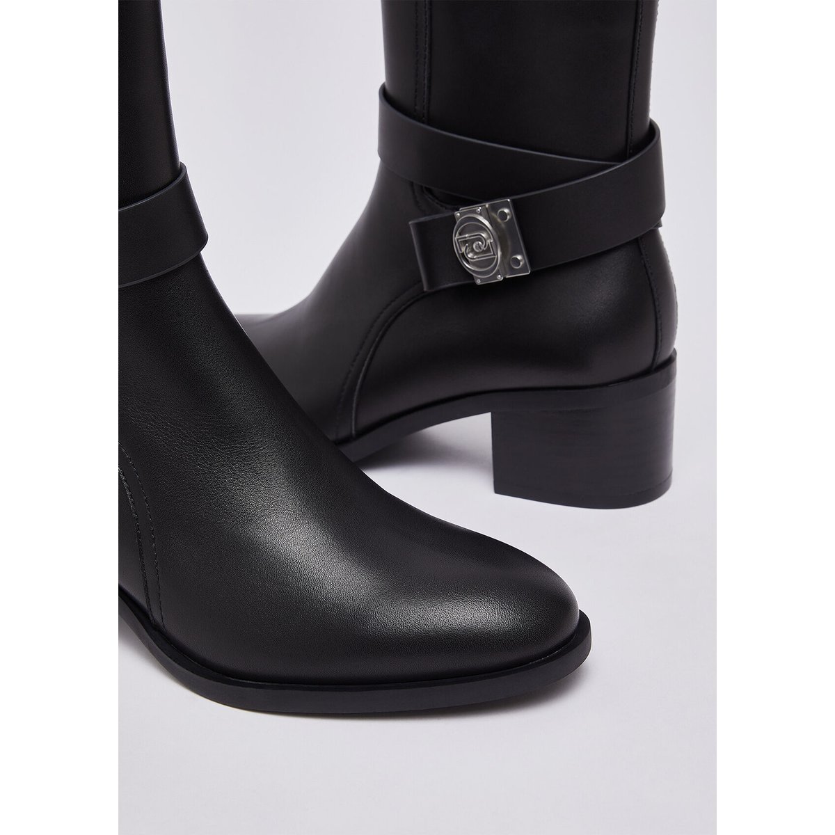Bottines en cuir noir, LIU JO