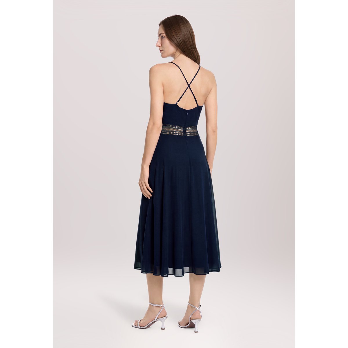 Robe de cocktail à encolure bénitier night sky, VERA MONT