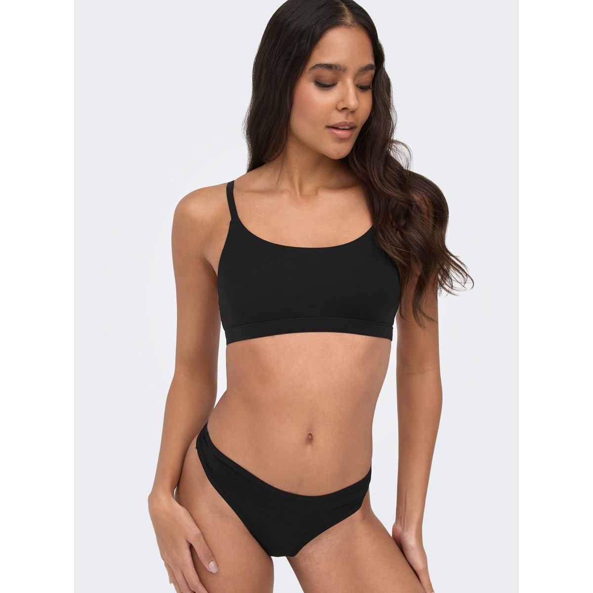 Bralette black 1, ONLY