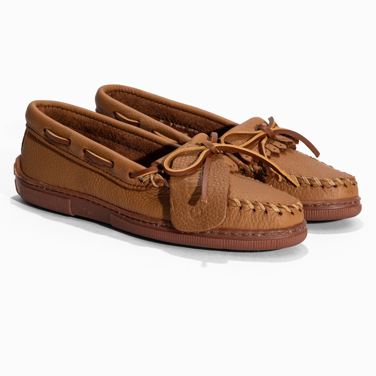 Mocassins en cuir Moosehide Kilty beige, MINNETONKA