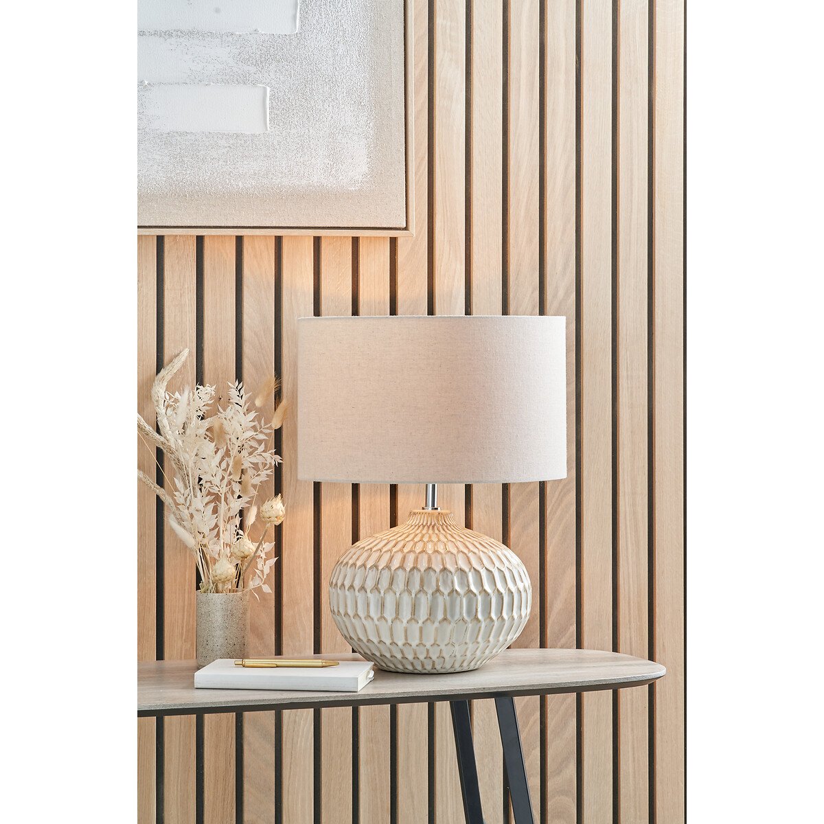 Clayton Textured Cermic Table Lamp in Warm White warm white, ÉDITÉ