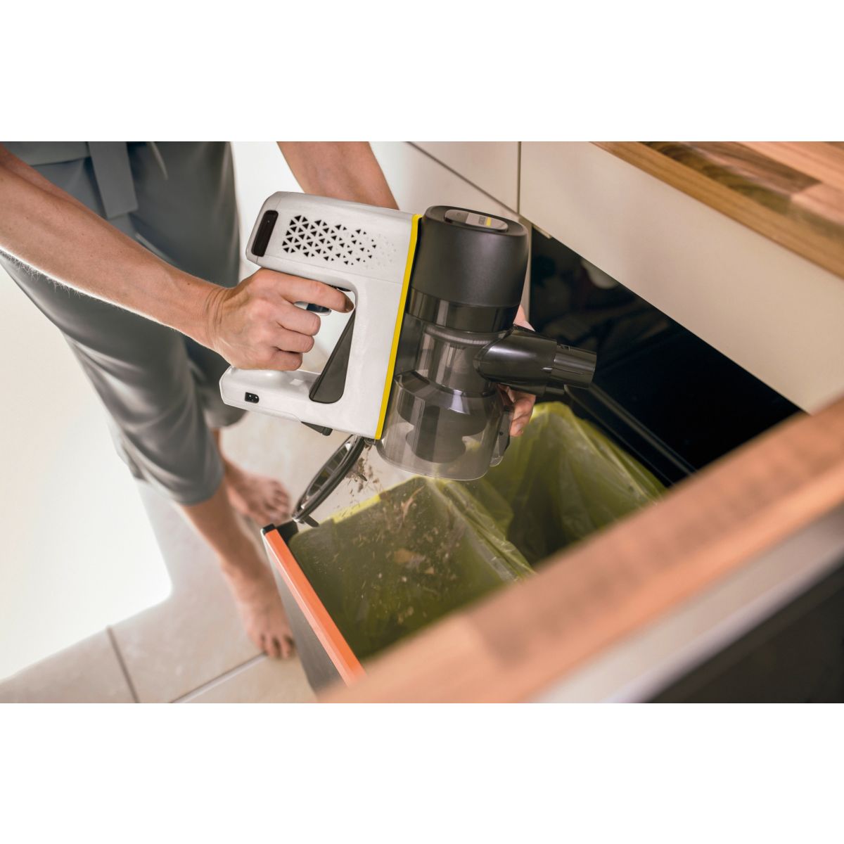 Aspirateur balai VC 4 Cordless myHome white couleur unique, KARCHER