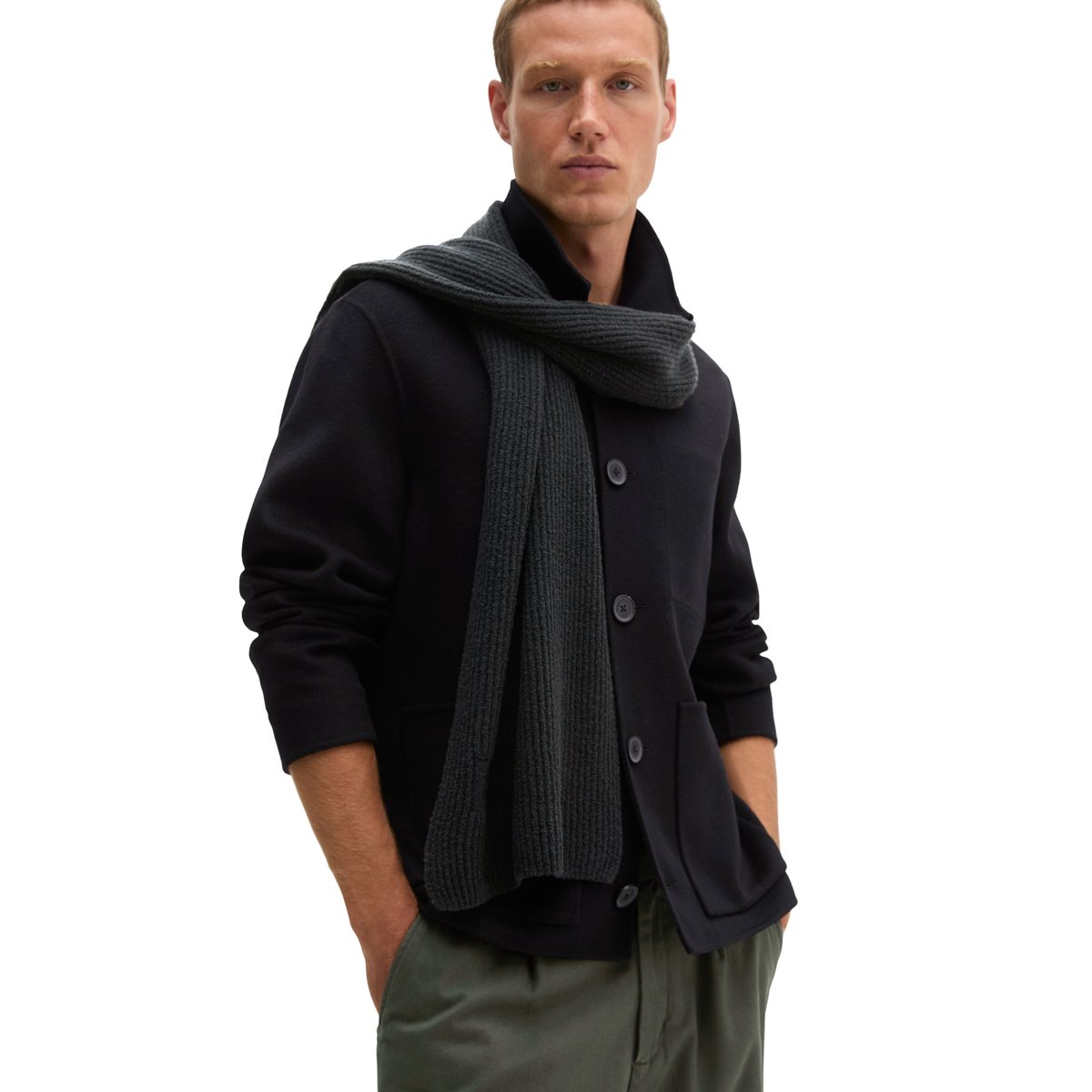 écharpe tricotée en mélange de laine vierge douce noir, MARC O'POLO