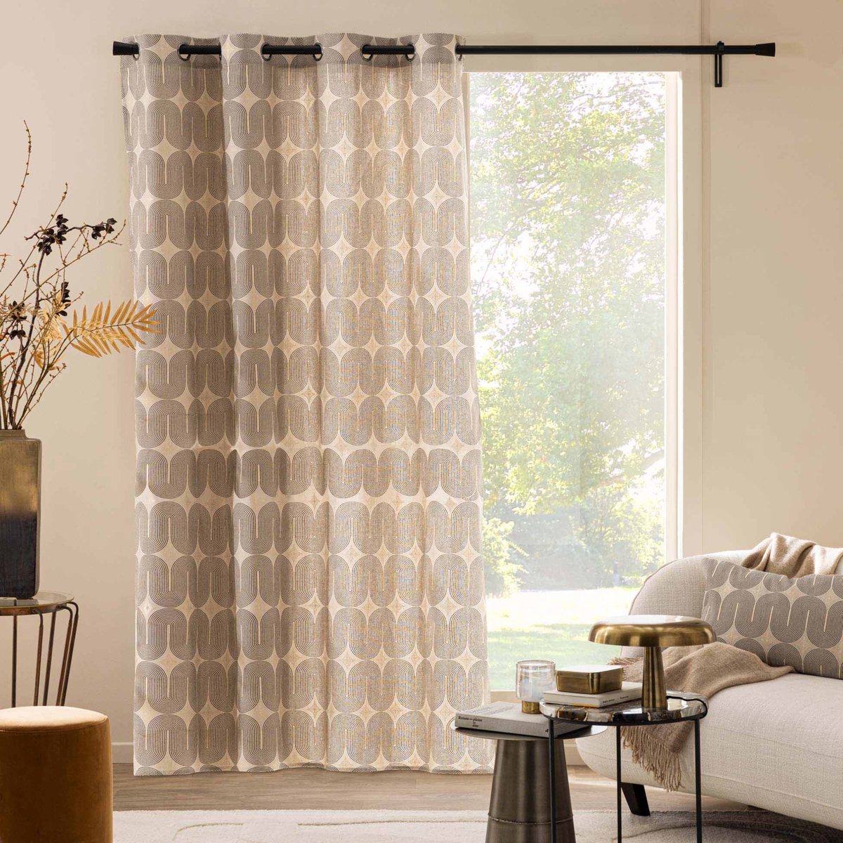 Rideau à œillets en polycoton avec motif métallisé noir, DOUCEUR D'INTÉRIEUR
