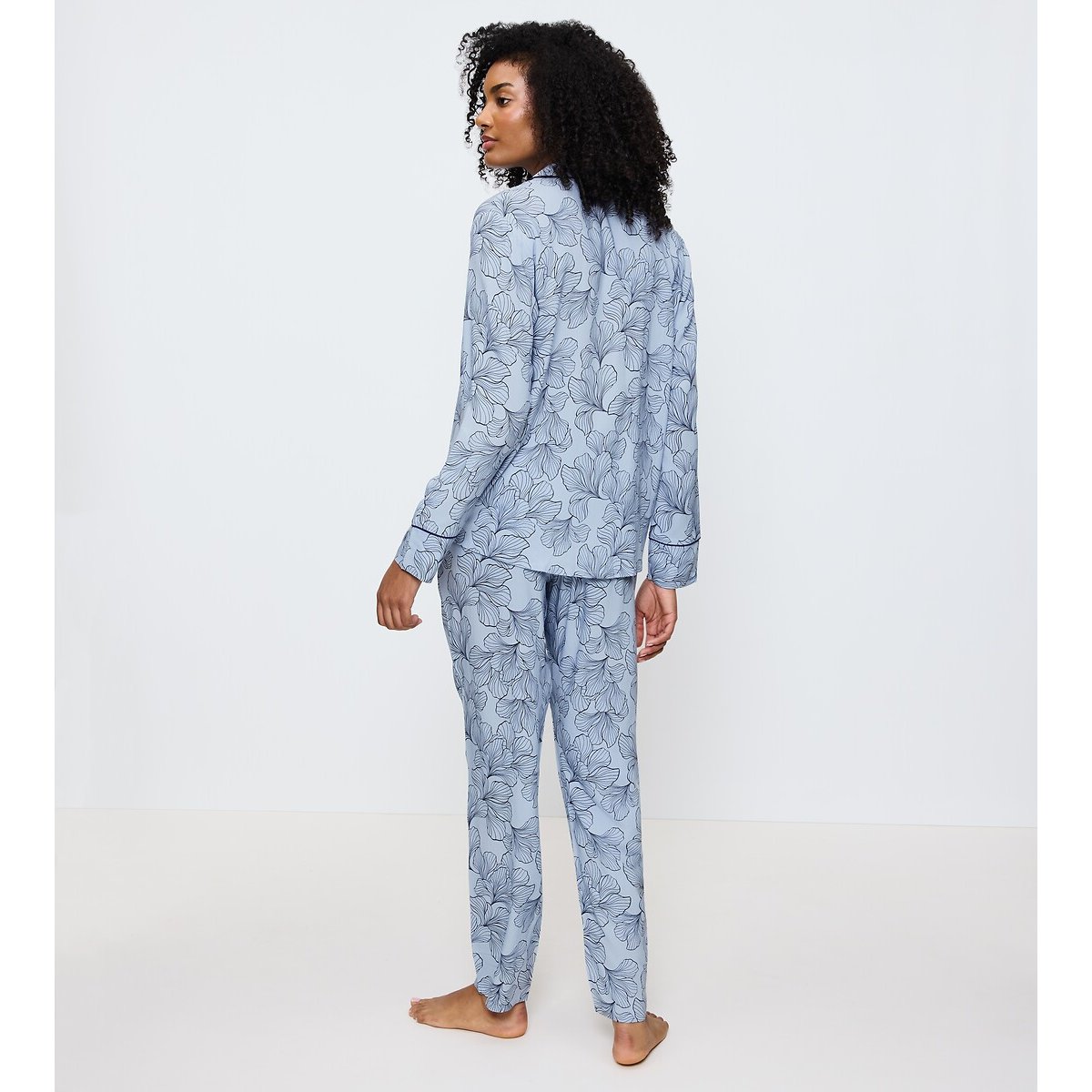 Boyfriend Fit Long Pyjamas floral print on a blue background , TRIUMPH