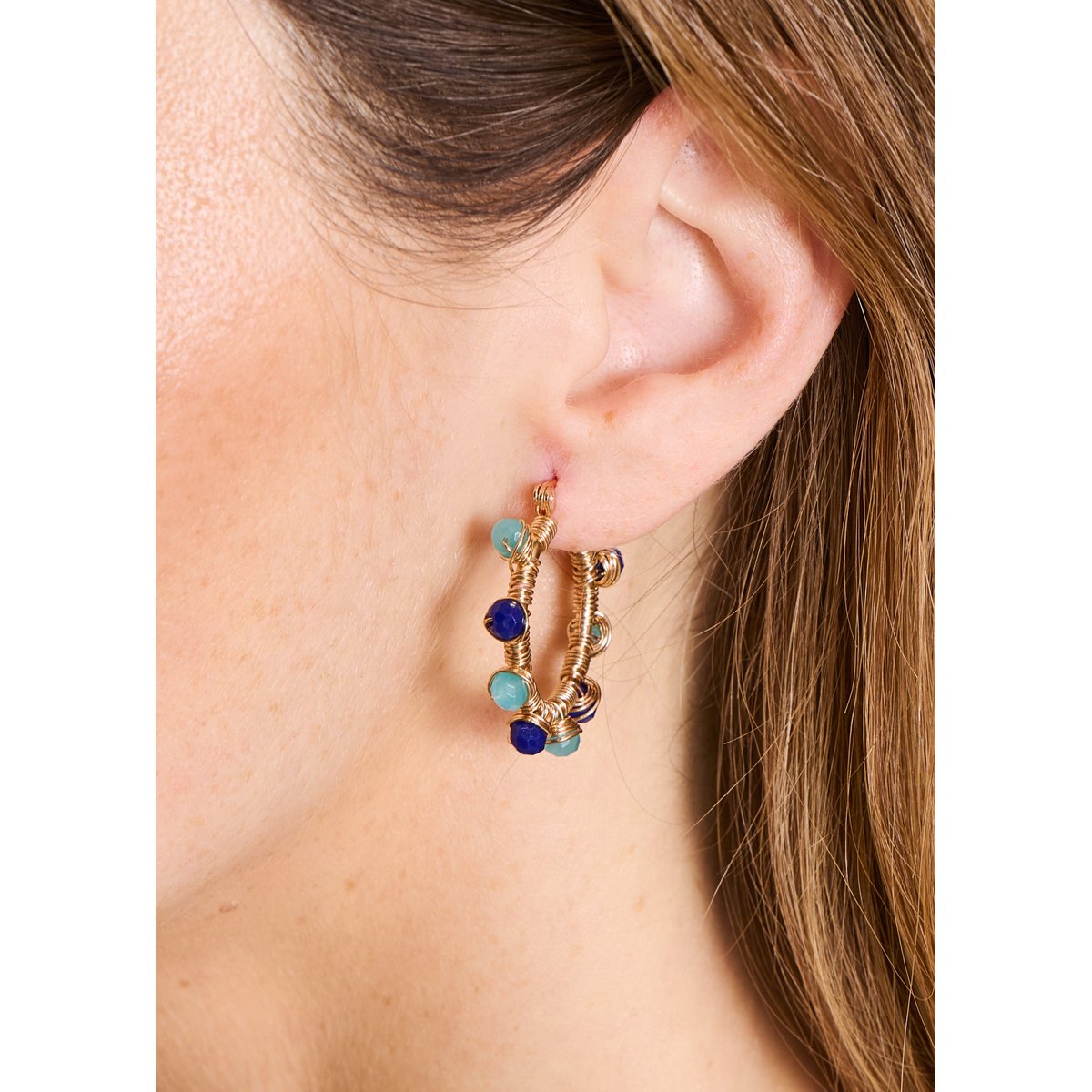 Boucles d'oreilles créoles à perles light gold, LA FEE MARABOUTEE