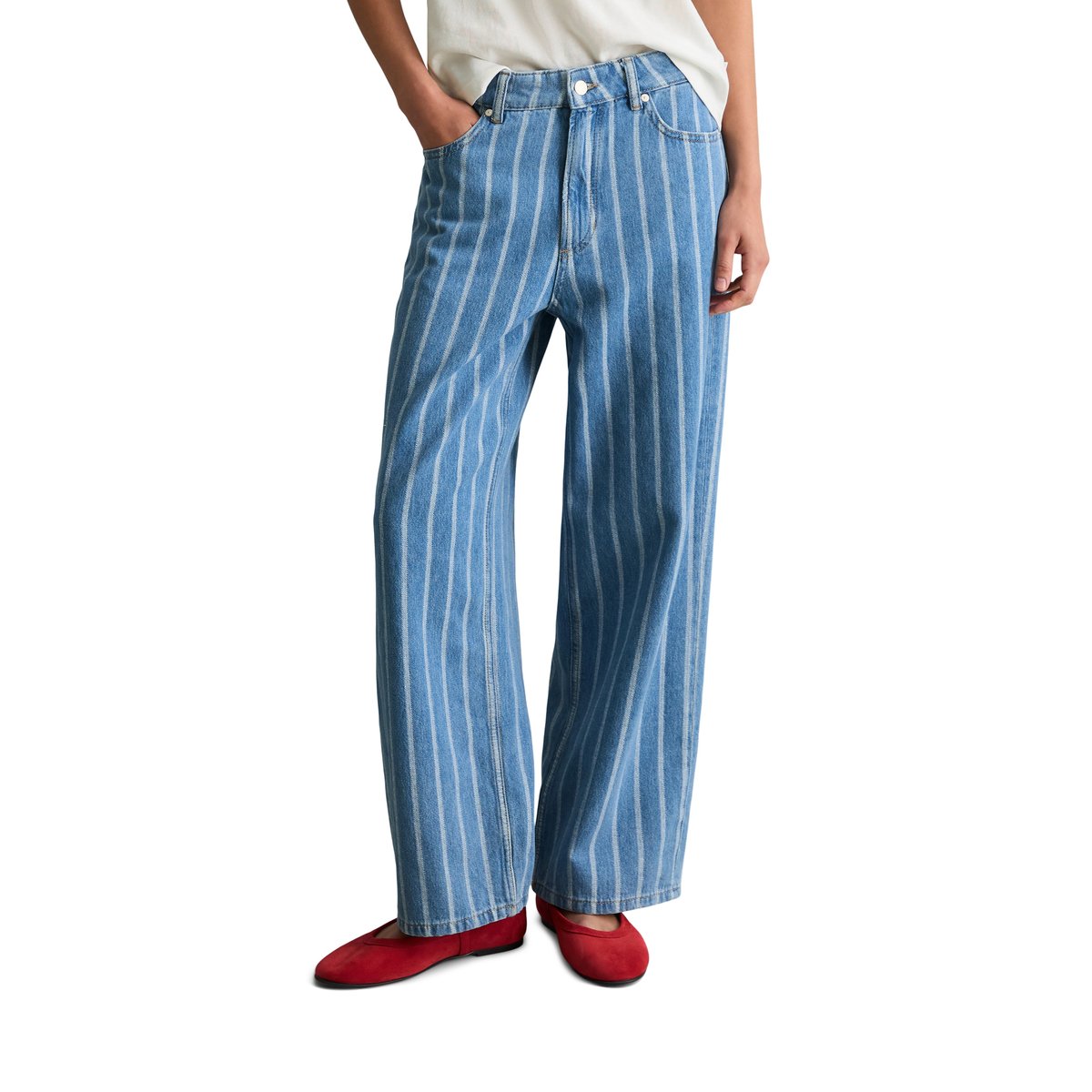 Jeans modèle Tomma large en qualité légère de coton bio bleu, MARC O’POLO DENIM
