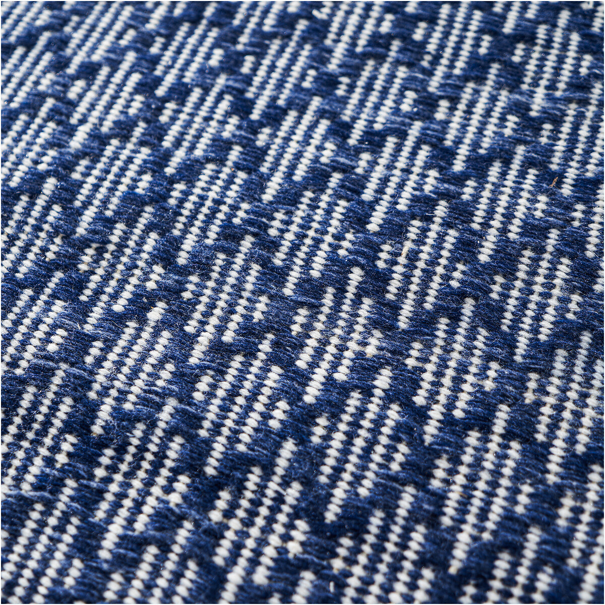 Ikat Design Indoor/Outdoor Rug denim blue/white, SO'HOME