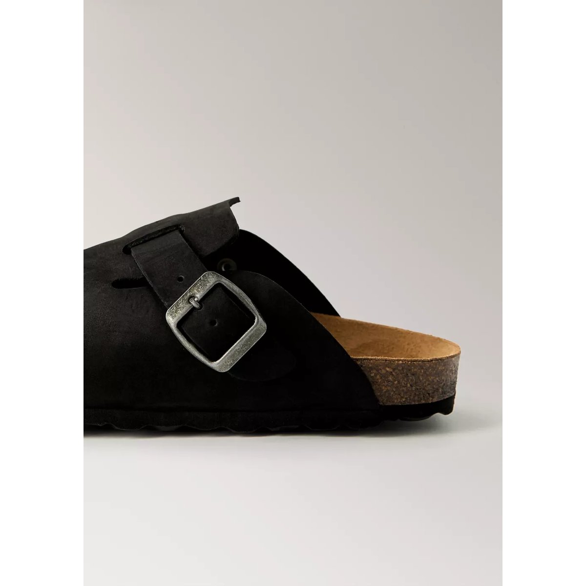 Chaussons sabots en cuir gris anthracite, MANGO