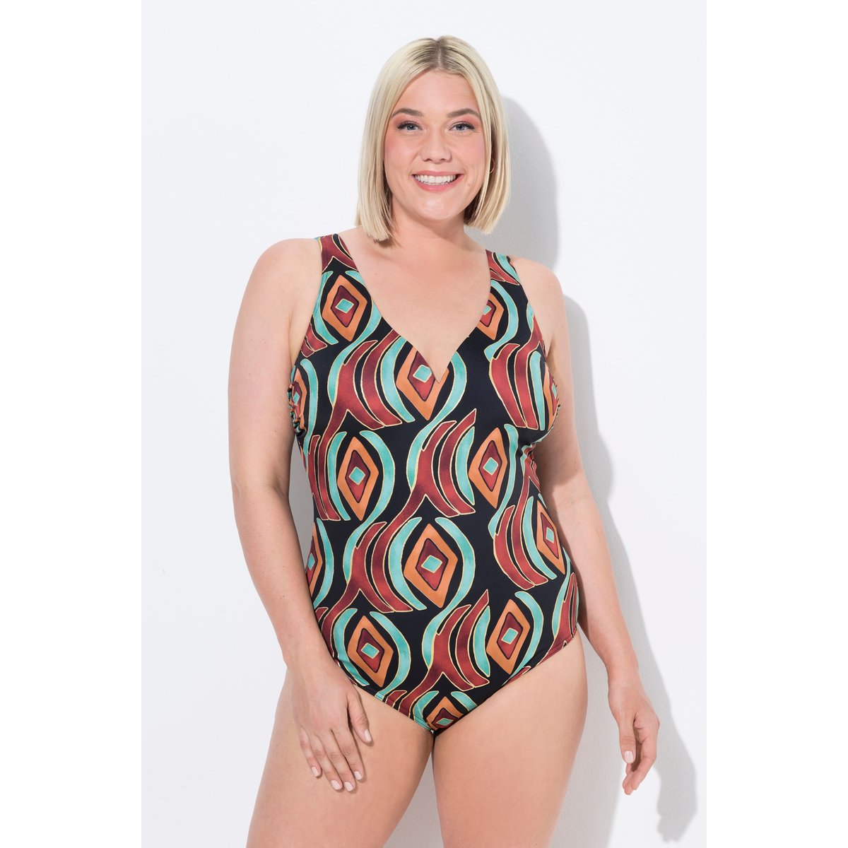 Maillot de bain à bonnets souples. Motif noir, ULLA POPKEN
