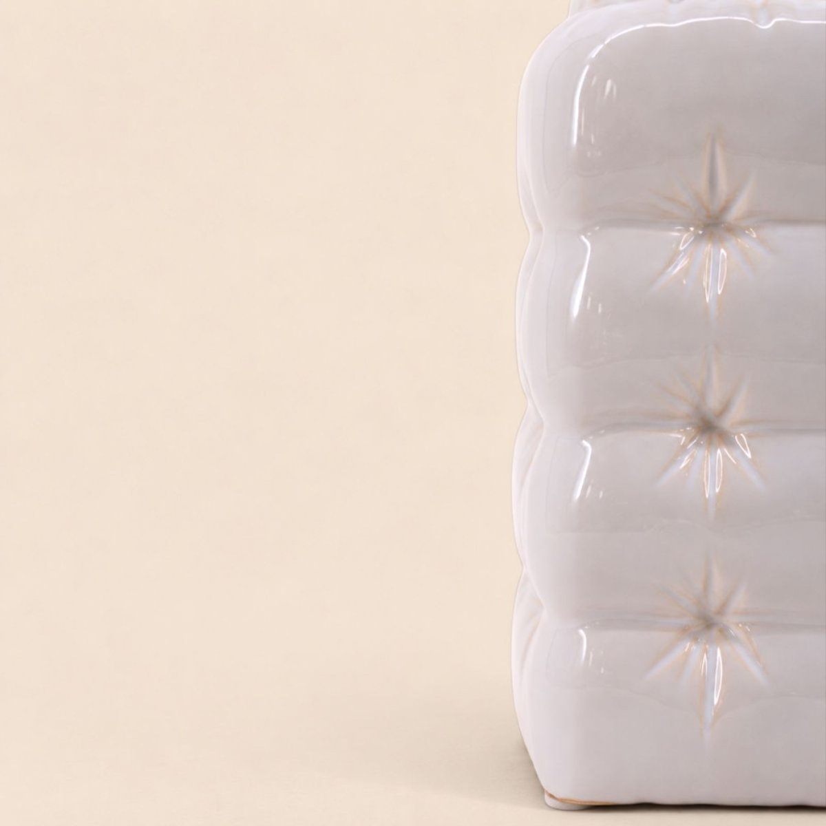 Vase design en céramique effet gonflé, H17m blanc, ORNAMI