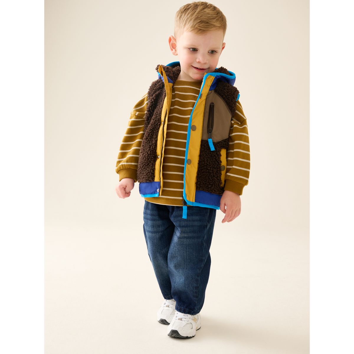 Veste sans manche effet peau de mouton bloc de couleur pour les sourcils, NEXT