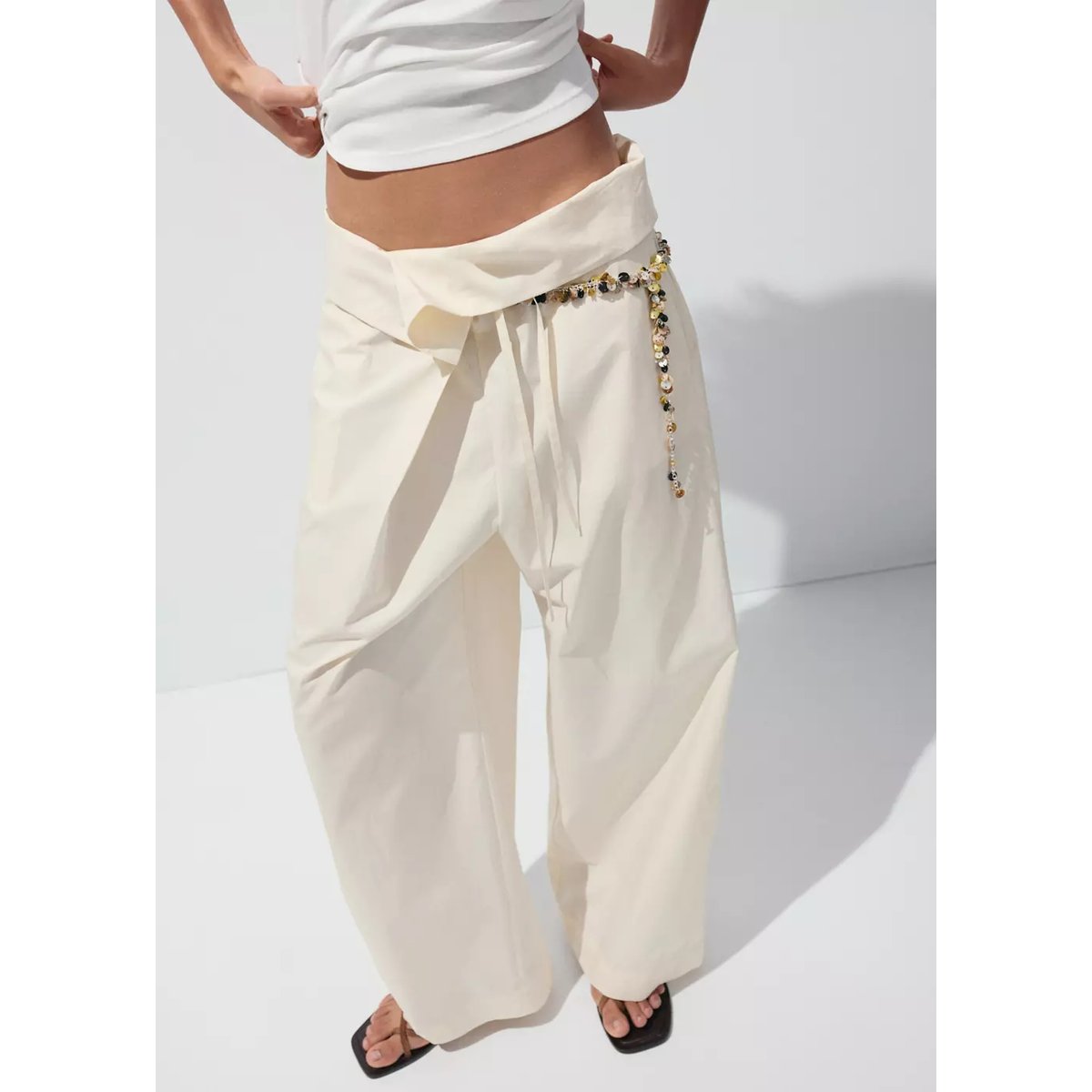 Pantalon droit taille asymétrique écru, MANGO