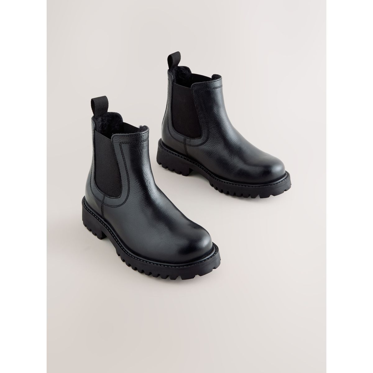 Bottines chelsea doublées de peau lainée noir, NEXT