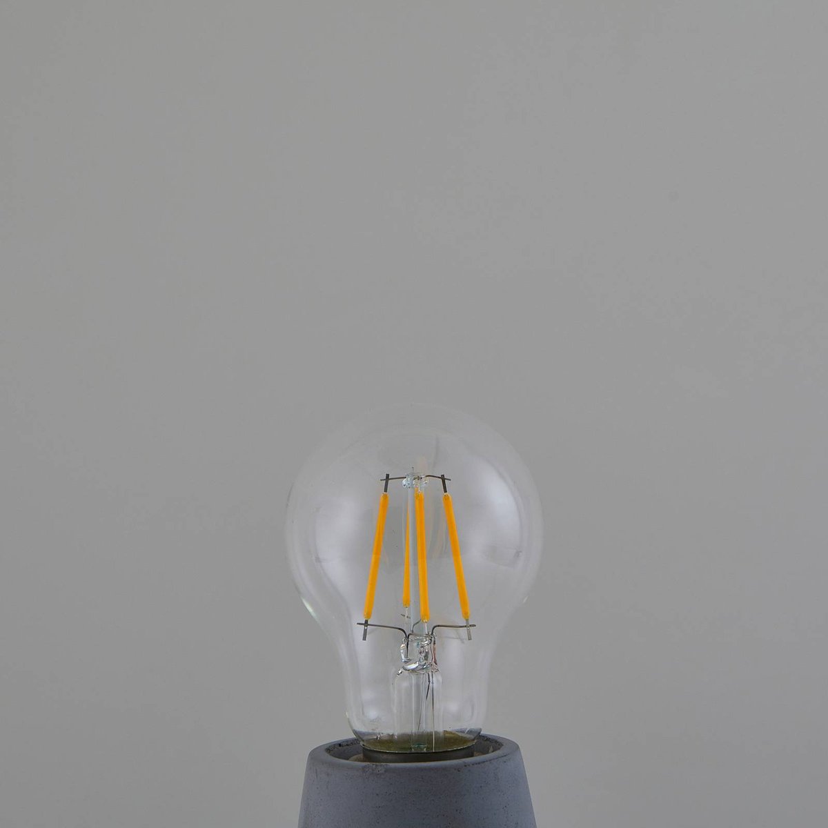 Ampoule E27 en verreLED transparent, ARCCHIO