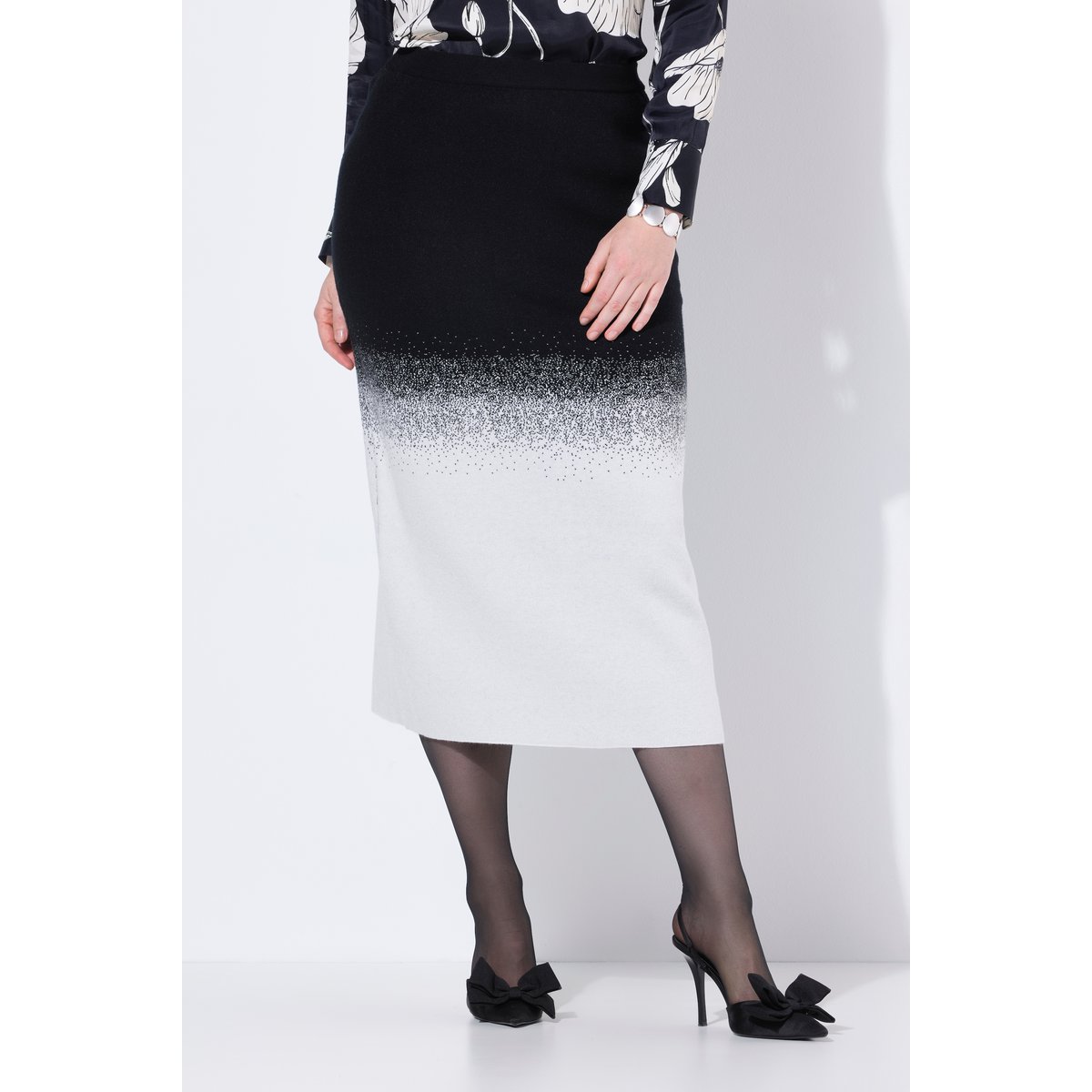 Jupe midi en maille à dégradé de couleurs noir, ULLA POPKEN
