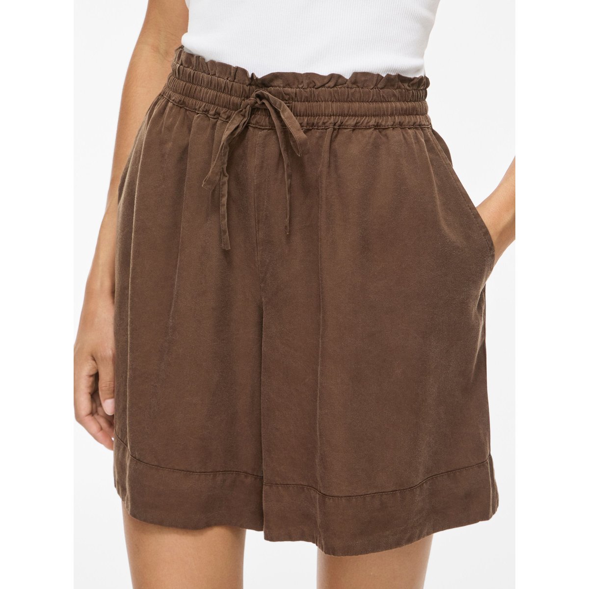 Short marron - slate black, VILA