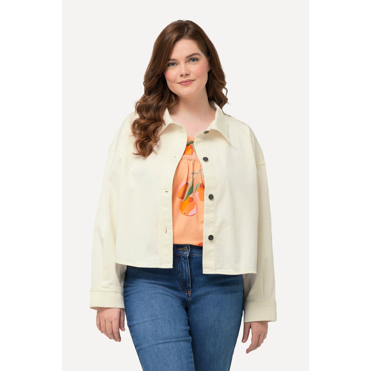 Veste en jean à col de chemise. Coton bio blanc cassé, ULLA POPKEN