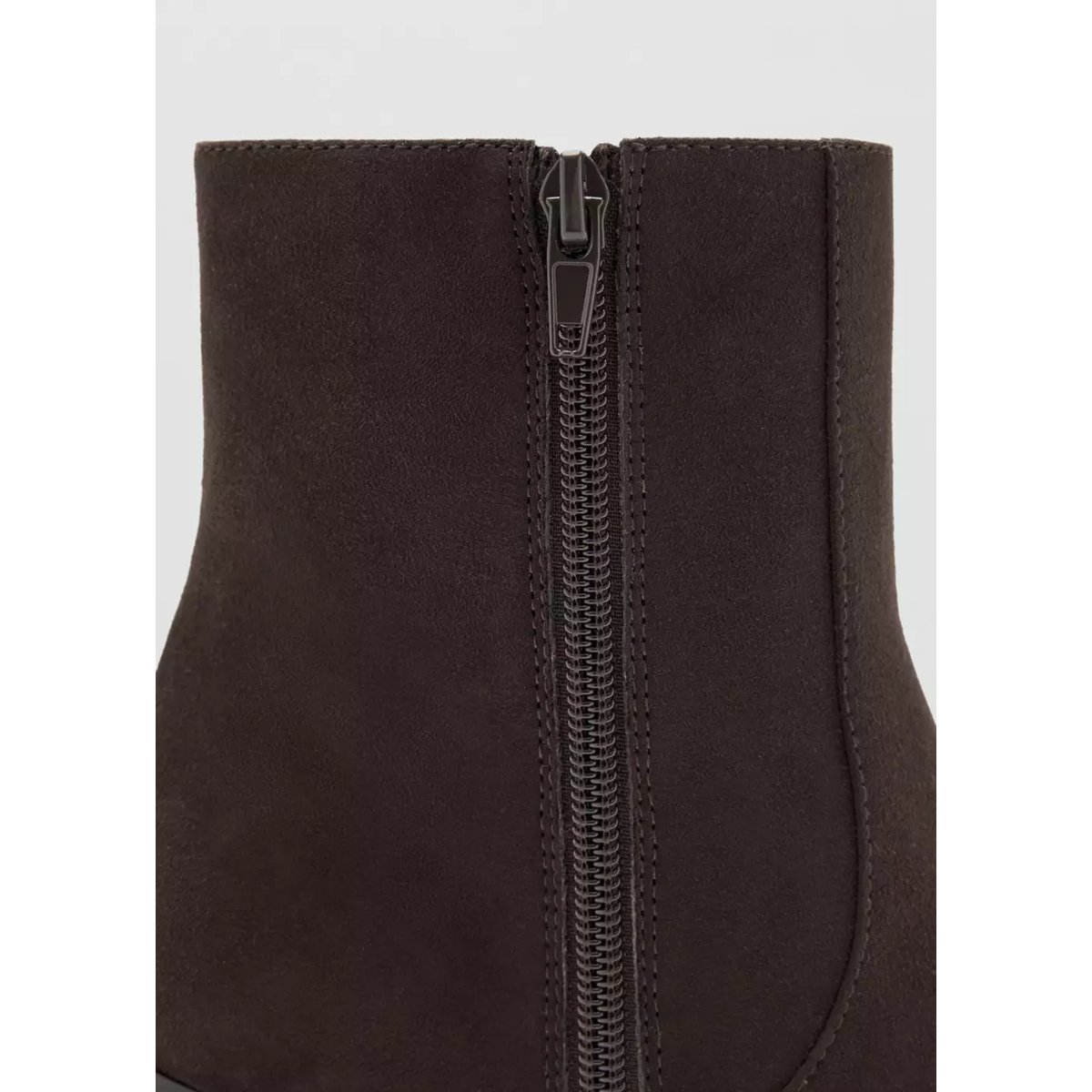 Bottines pointues à talon marron, MANGO