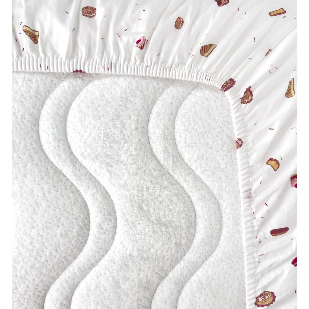 Drap housse lit bébé en coton bio, GOURMANDISES gourmandises, KADOLIS