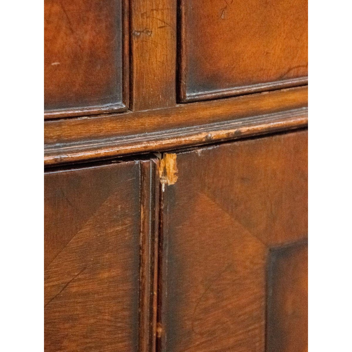 Buffet en bois Gilbert N°582 - Bon état bois, DEBONGOUT