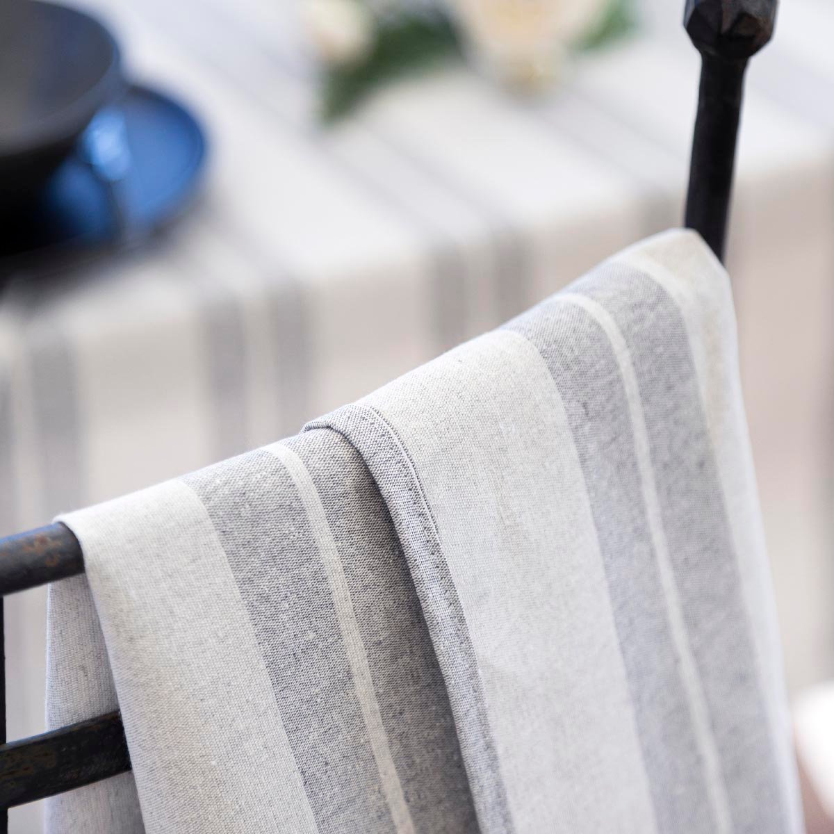 Nappe en coton 100% beige CHANTILLY gris, NAF NAF HOME