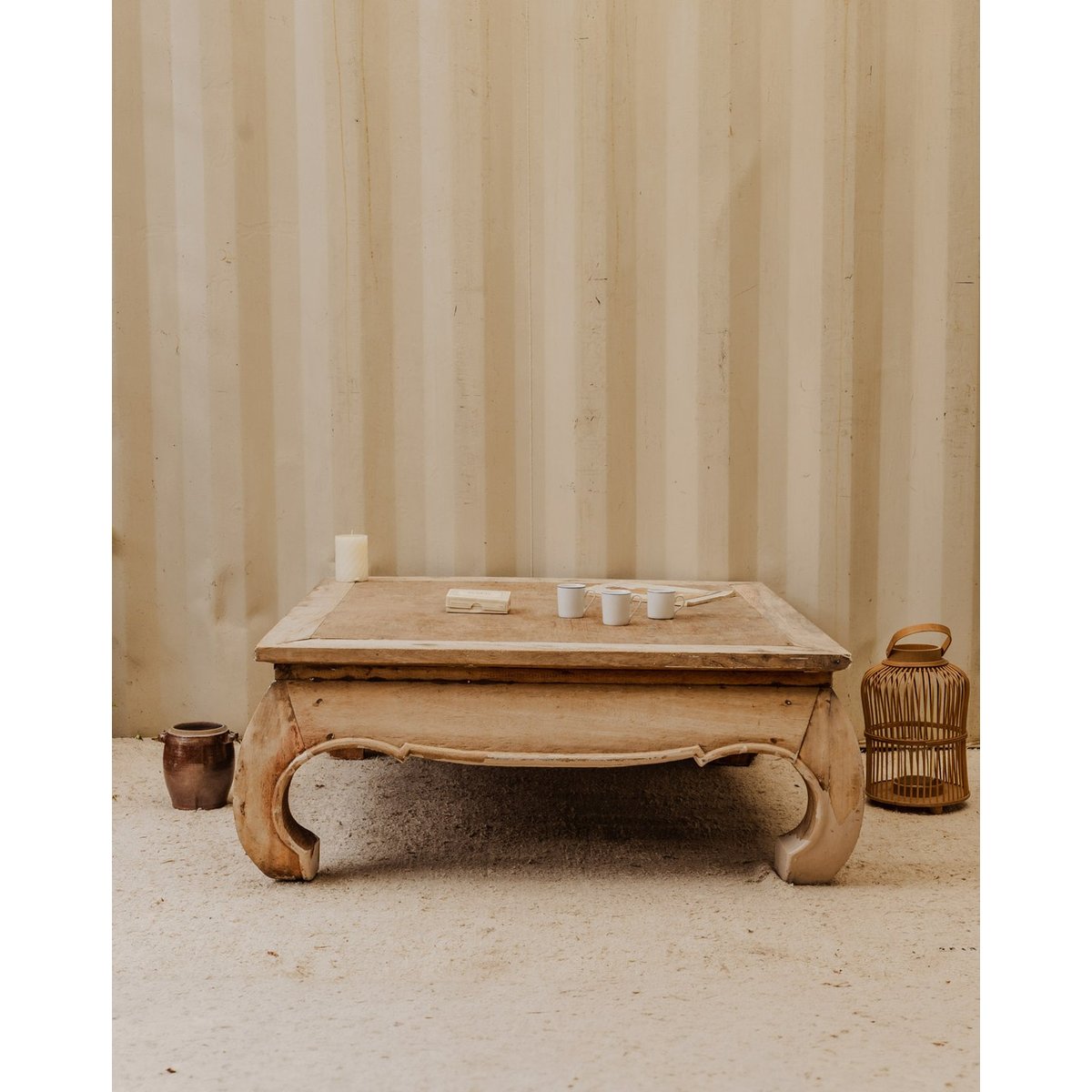 Table basse en bois Léonie N°1129 - Bon état bois clair, DEBONGOUT