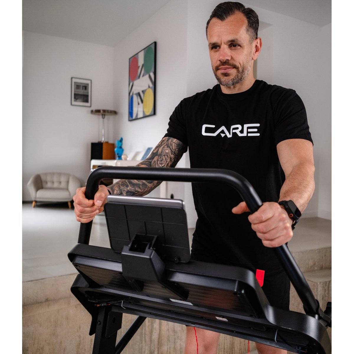 Tapis de course - CARE - SKYLINK - 13km/h et inclinaison 40% noir, CARE FITNESS