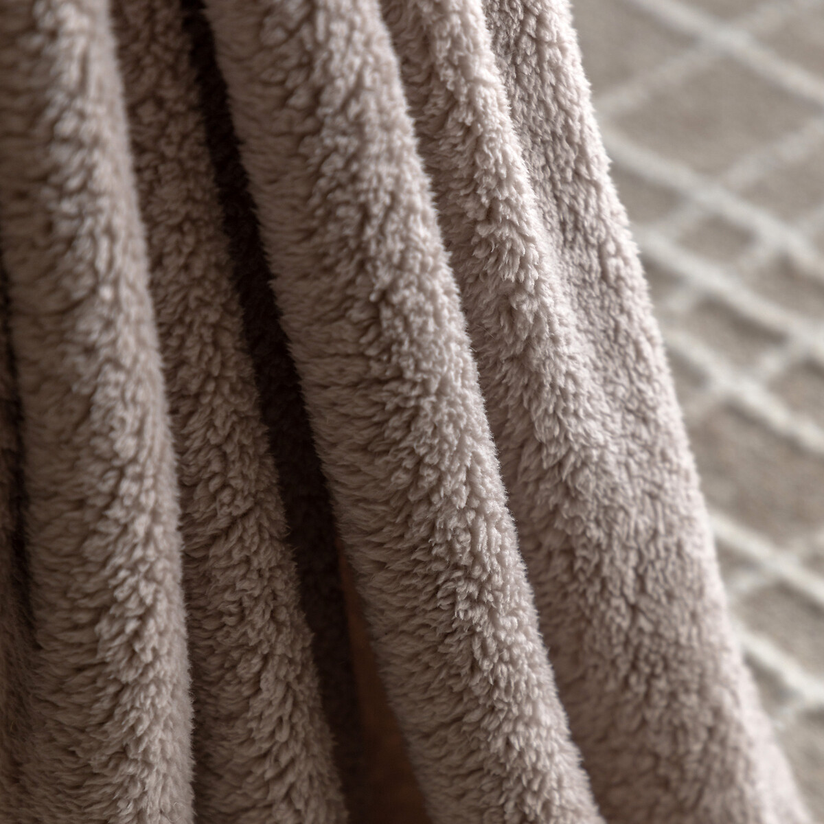 Teddy Fleece Throw taupe, ÉDITÉ