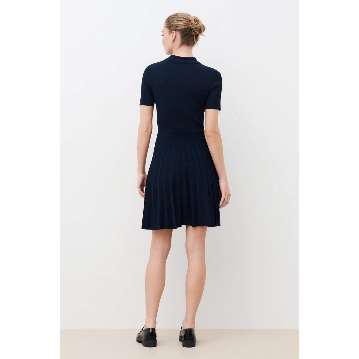 Robe courte cintrée col chemise RGINNIE bleu marine, CAROLL
