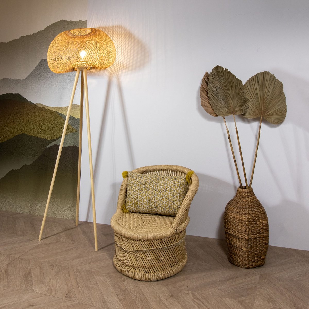 Lampadaire en bambou pieds en bois, LIPS naturel, NOW'S HOME