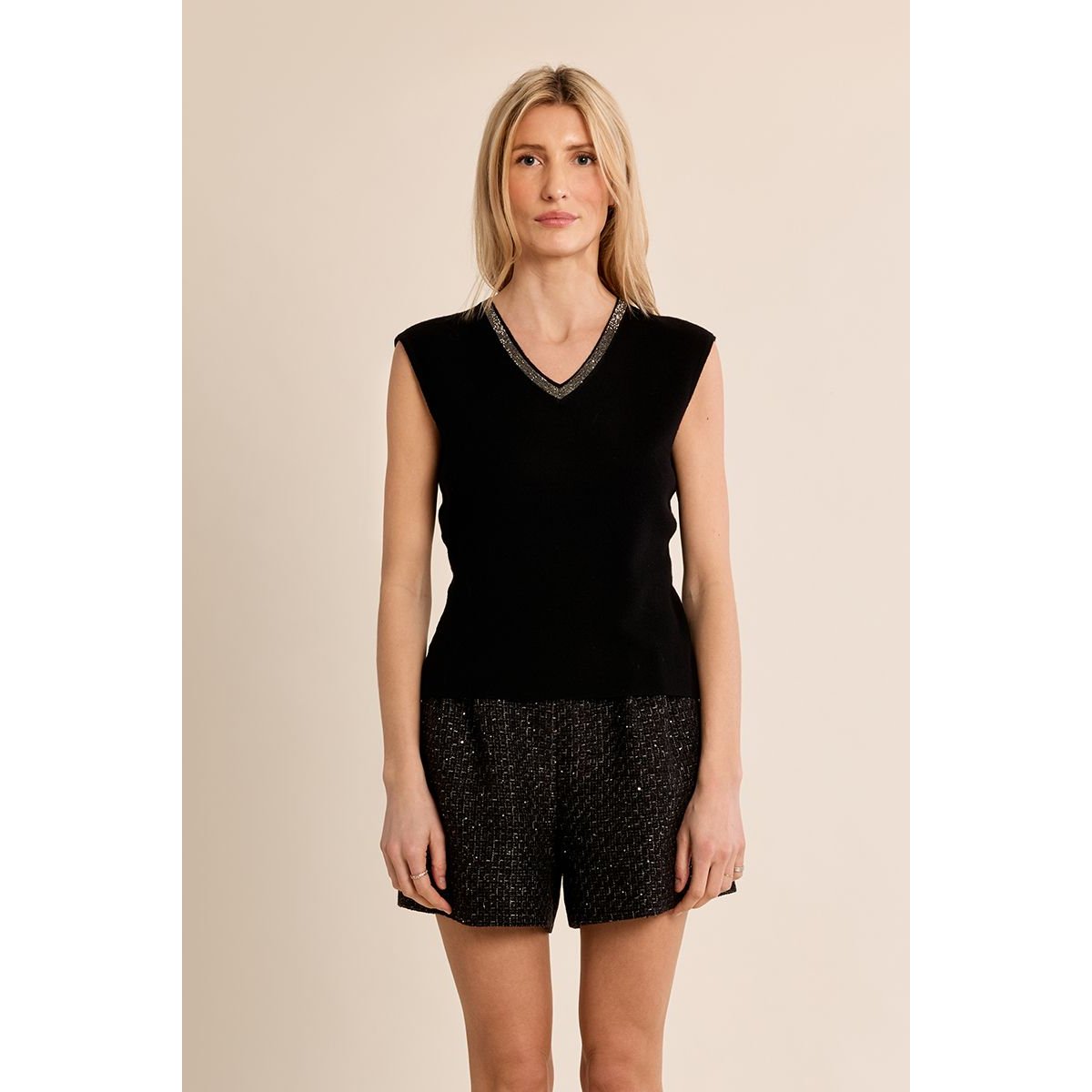 Top col V irisé noir, MOLLY BRACKEN