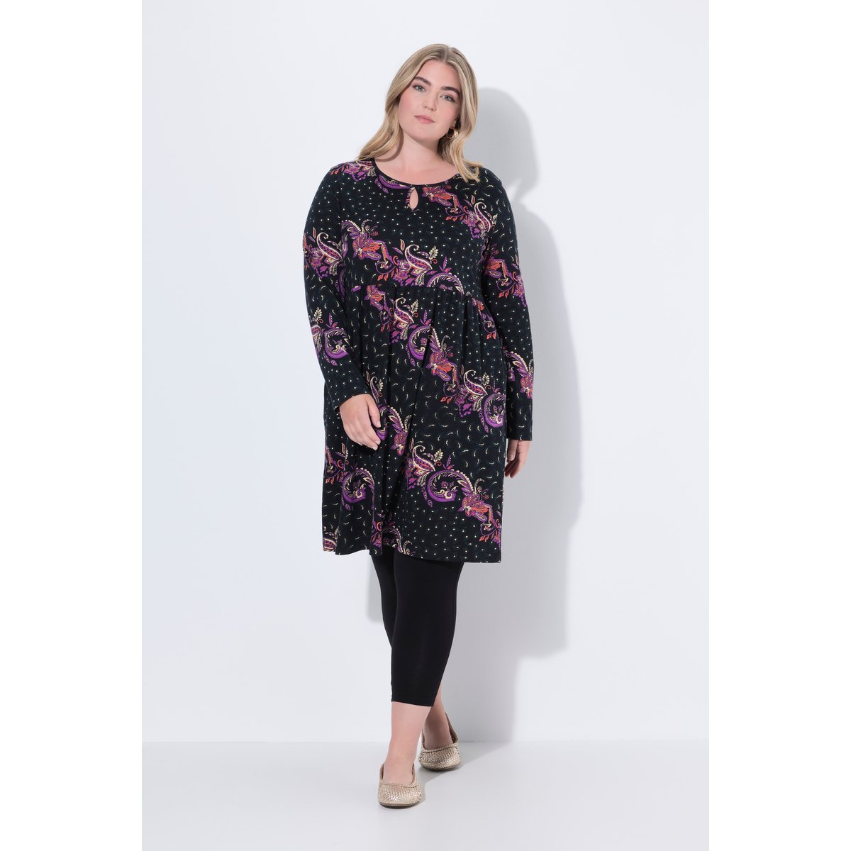 Robe en jersey motif cachemire noir, ULLA POPKEN