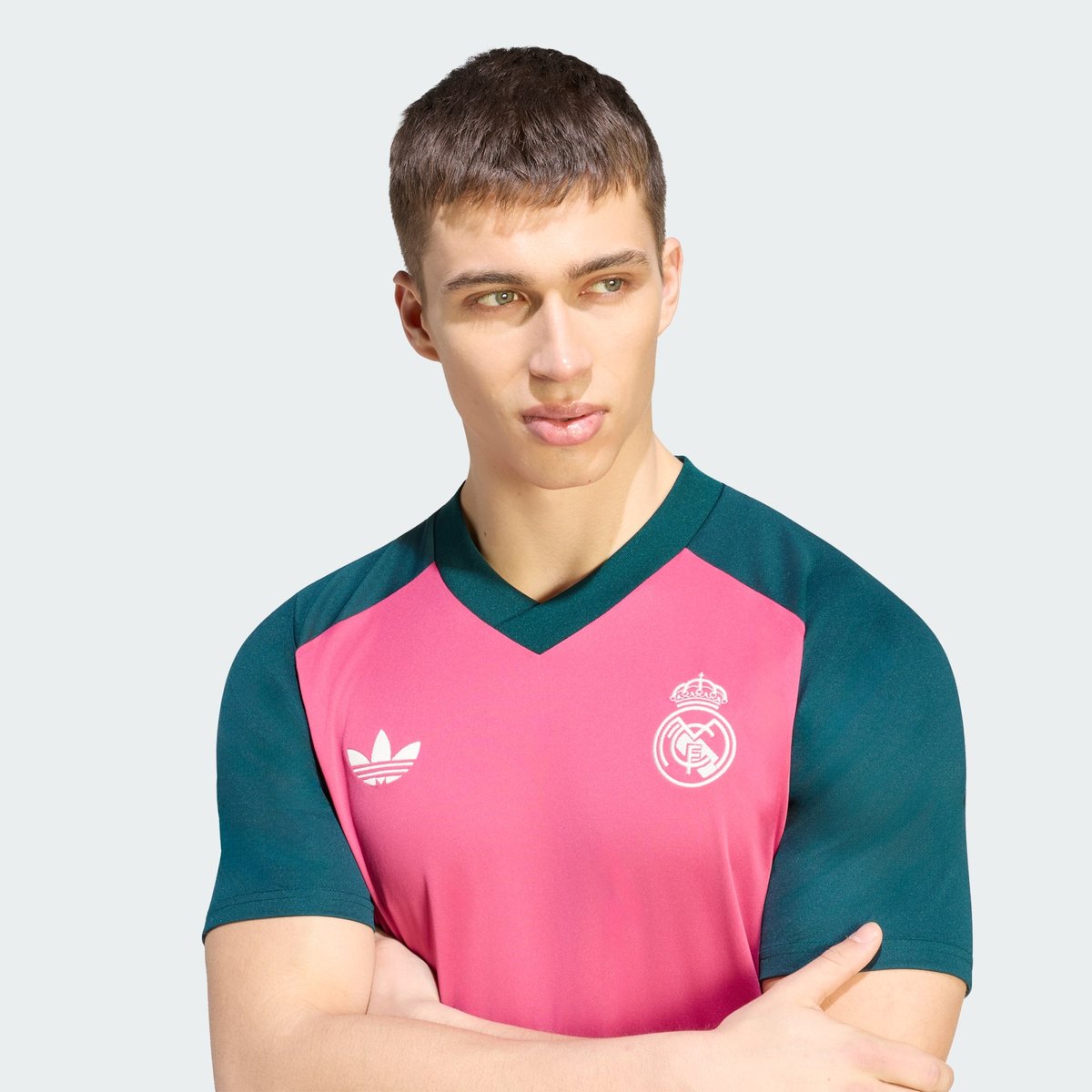 Maillot Pré-Match Real Madrid 26/27 Maillot Pré-Match Real Madrid 26/27 wild pink / aurora ivy, adidas Performance