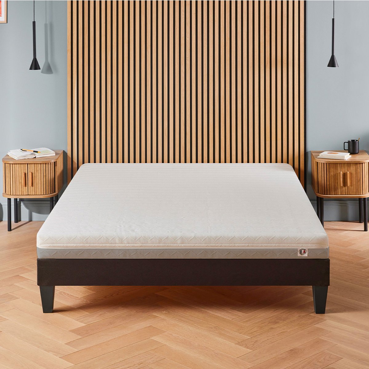 Matelas Venus - Mousse à zonage profilé - Densité 23 kg/m³ - 12 cm d'épaisseur - Accueil équilibré, soutien ferme blanc, OLYMPE LITERIE