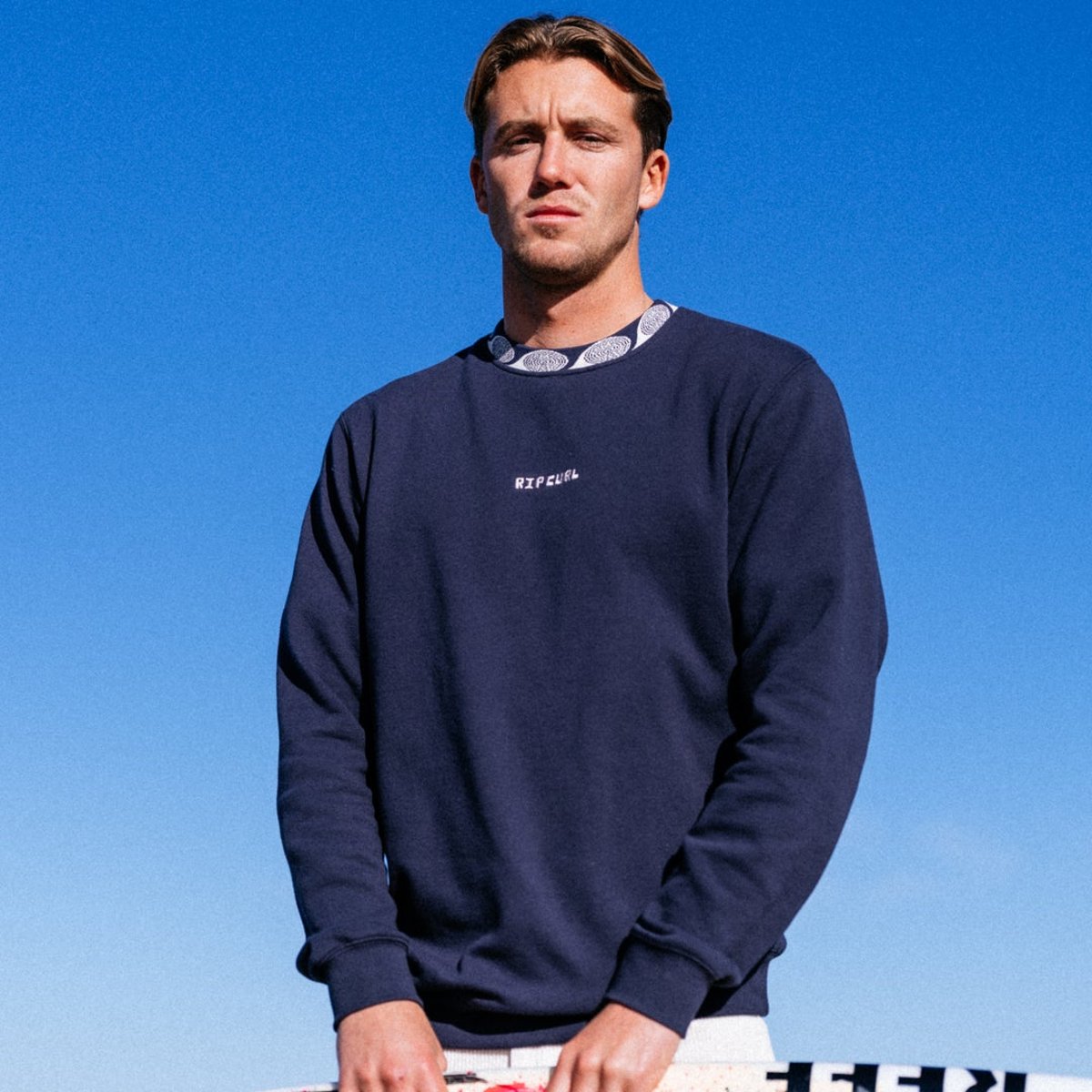 Sweat Artist of the SEARCH bleu marine foncé, RIP CURL