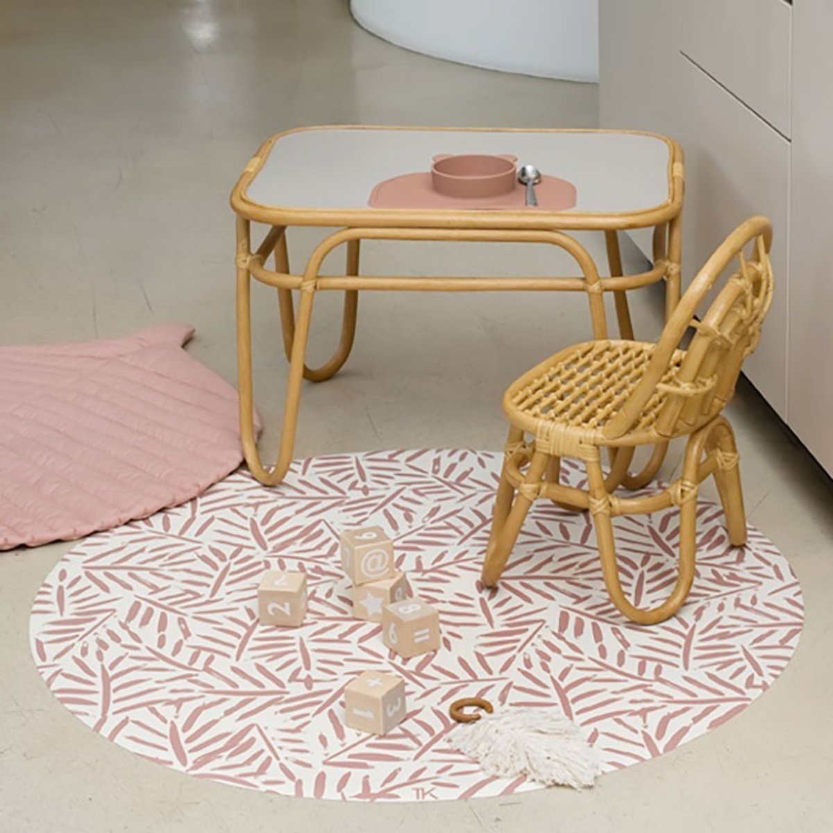 Tapis protège sol rond feuille LEAVES - SEA SHELL sea shell, TODDLEKIND