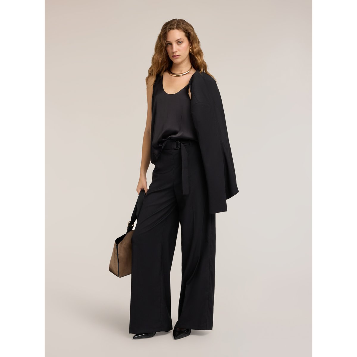 Pantalon palazzo avec ceinture noir, MOTIVI
